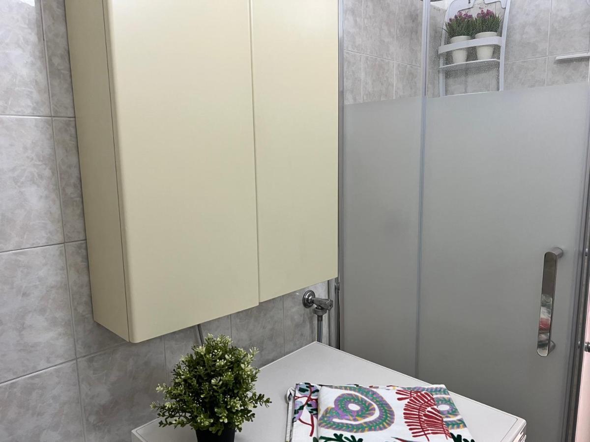 Bnbook Pero Figino Rho Fiera, 2 Camere Da Letto E 2 Bagni Exterior foto